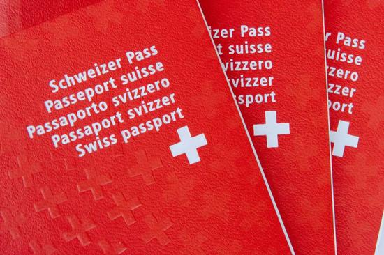 瑞士观景列车要提前订位