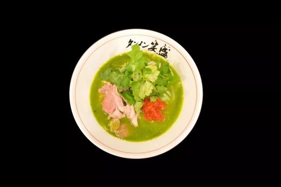 香草羊肉骨汤拉面