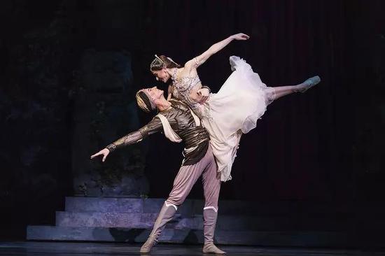 皇家芭蕾舞团作品 La Bayadère© 2018 ROH。 Photographed byBill Cooper
