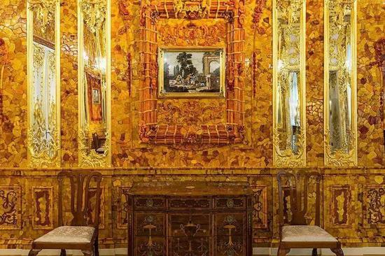 林依晨谢霆锋专程来此逛吃两天这里的雪景不输瑞士