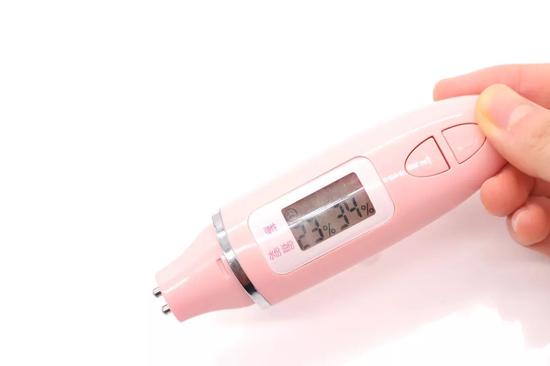 8款平价洗面奶真人评测 最好用的才39块?