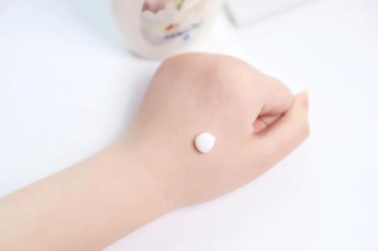 身体乳具体用法及作用(身体乳具体用法及作用是什么) 身体乳具体用法及作用(身体乳具体用法及作用是什么)