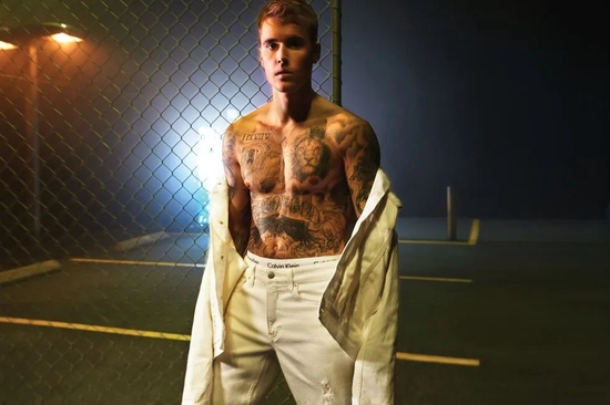   #MyCalvins video Justin Bieber