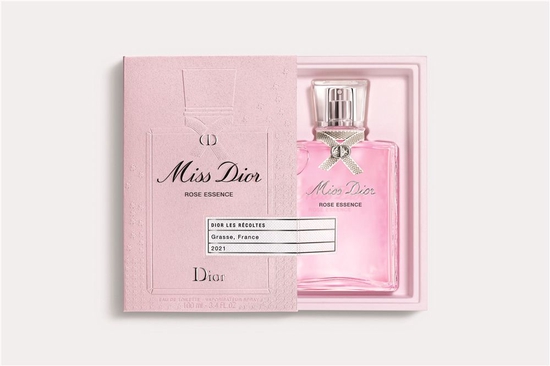 与miss Dior迪奥小姐玫影花境香水的一期一会 新浪时尚 新浪网