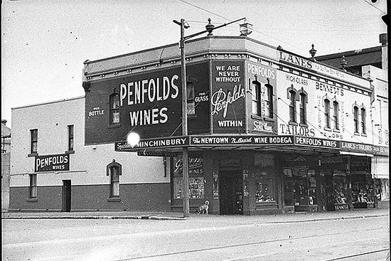 1939年拍摄的Penfolds葡萄酒商店之一