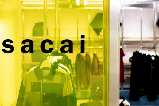 新一代联名之王 Sacai 无处不在 联名 Sacai 新浪时尚 新浪网 新一代联名之王 Sacai 无处不在 联名 Sacai 新浪时尚 新浪网