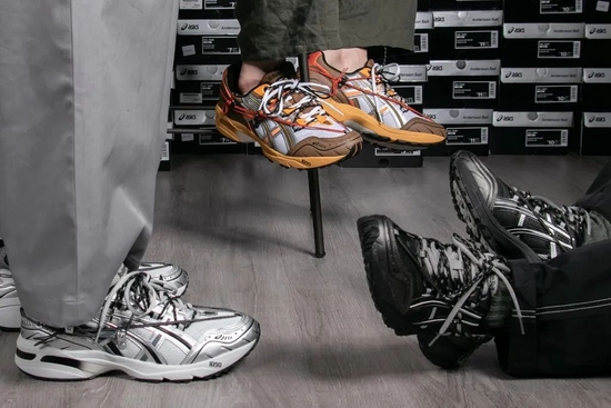  Andersson Bell x ASICS GEL-1090（2021）