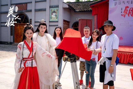 演员段星羽新剧《朝朝暮暮美人妆》开机 双面身份女主玩转国潮美妆|电视剧|替身|商界|少女|林慕玄_手机新浪网