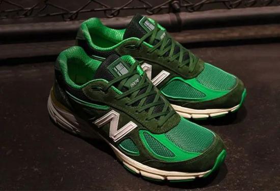 Mita Sneakers × New Balance 990v4 “Bouncing Frog”