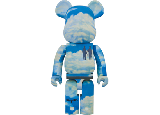以马格利特作品《La Reconaissance Infinie》 打造的BE@RBRICK