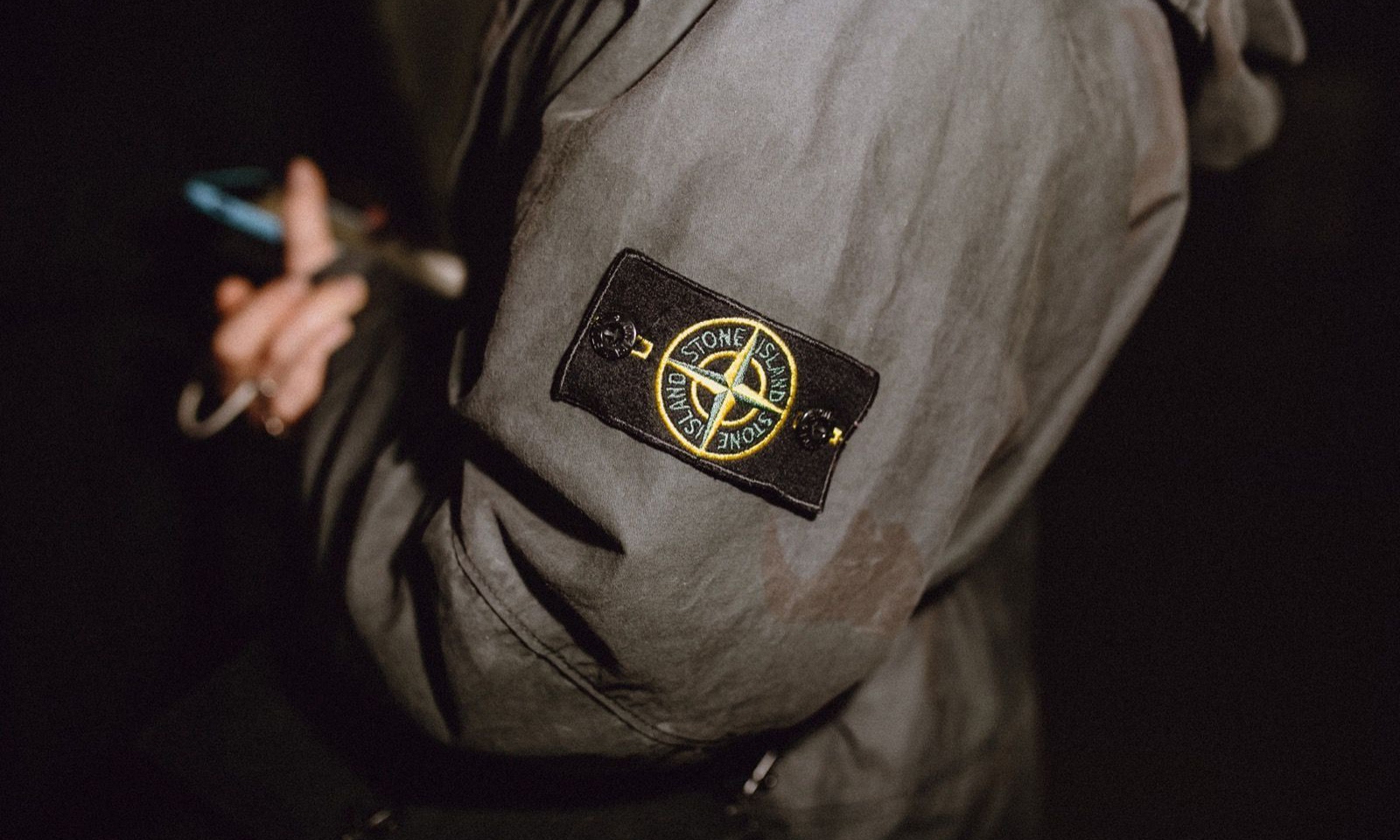 Moncler11.5ŷԪʽչStone Island