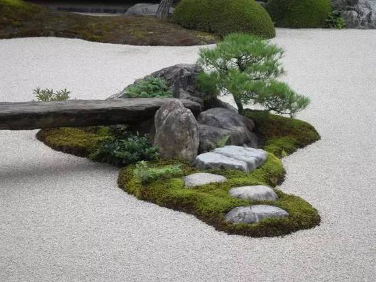 日本15个雅致的枯山水庭院来感受它的风采魅力 枯山水庭院 日本 美学 新浪时尚 新浪网 日本15个雅致的枯山水庭院来感受它的风采魅力 枯山水庭院 日本 美学 新浪时尚 新浪网