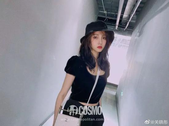 《二十不惑》的关晓彤 又穿回了“闺女风”