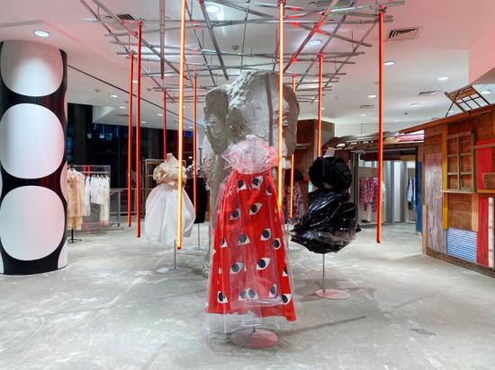 COMME des GARÇONS，ELEPHANT SPACE， 1F