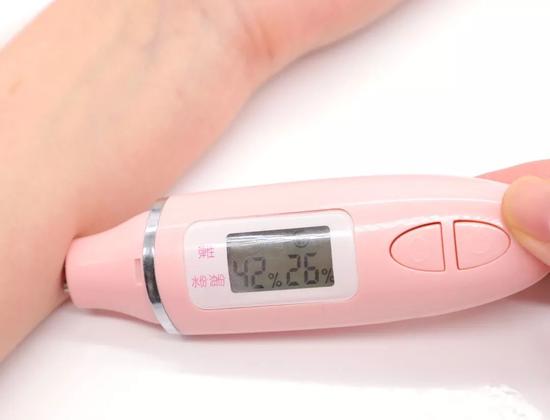 8款平价洗面奶真人评测 最好用的才39块?