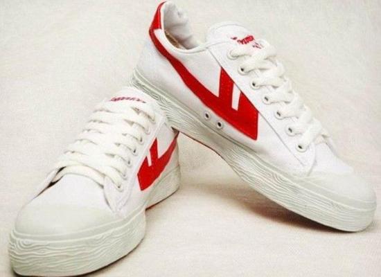 来聊一聊什么牌子的帆布鞋好看吧!