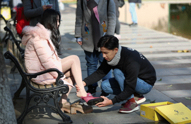 COZY STEPS暖男计划来袭 灵动雪地靴伴你温暖过冬
