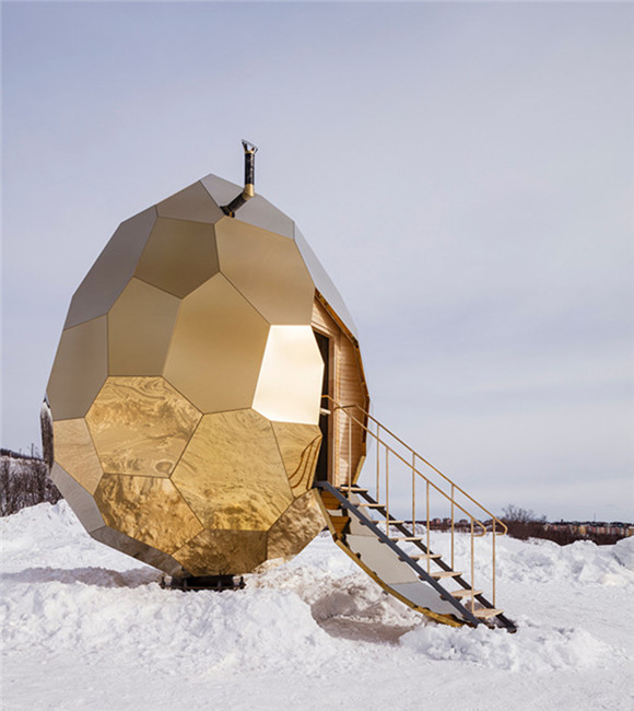 Bigert & Bergstr?m工作室将桑拿房设计成卵形，仿佛从天降落至北极一般
