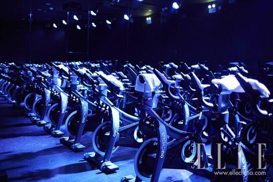 国外如今最火的运动是什么?小贝、维秘天使AA都是它的超级粉!