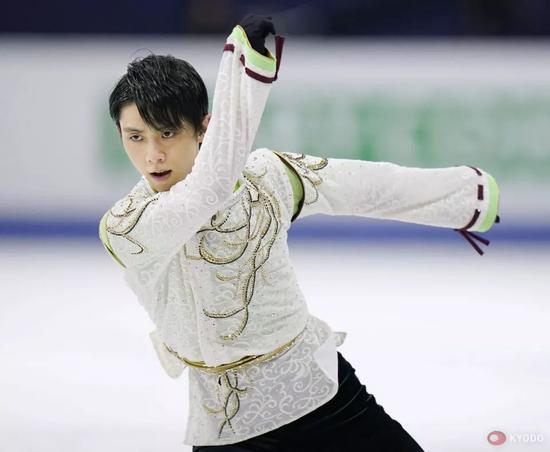 羽生结弦 25 岁冰上美少年是世界冠军更是偶像少年 手机新浪网 羽生结弦 25 岁冰上美少年是世界冠军更是偶像少年 手机新浪网