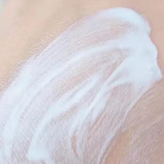 图源小红书@胡胡胡胡小姐