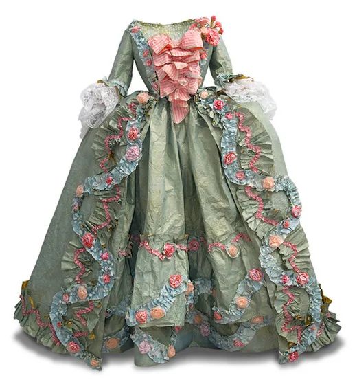 Madame de Pompadour Court Dress，2001