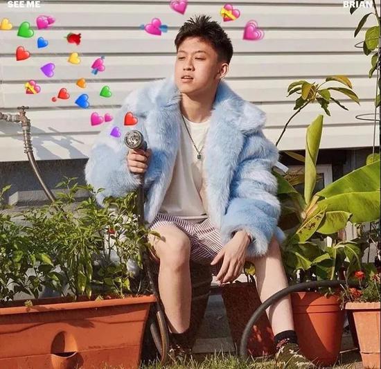 七哥终于恋爱了 果然只有辣妹能当rapper女友