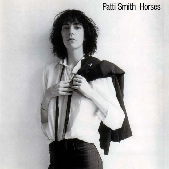 1975年&nbsp;&nbsp;robert拍摄的patti&nbsp;smith