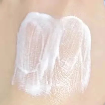 *图源小红书@ISDIN怡思丁