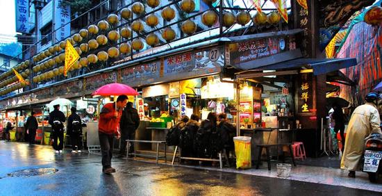 PhotobyLWYangvia Flickr