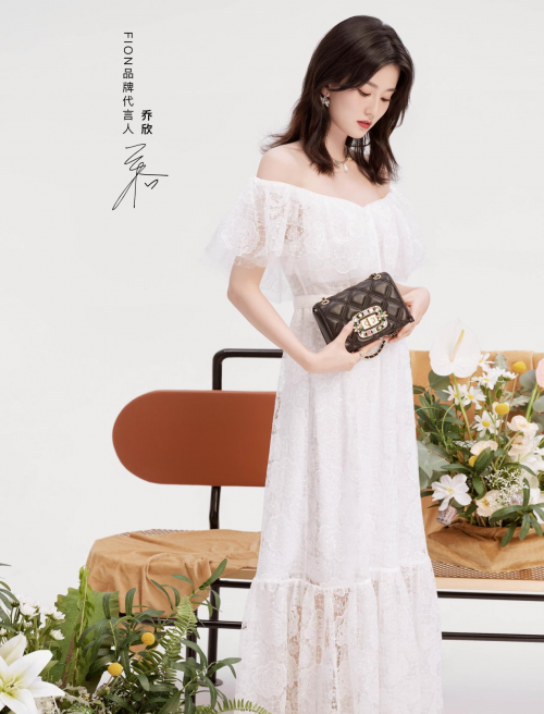 fion菲安妮宣布乔欣成为首位品牌代言人