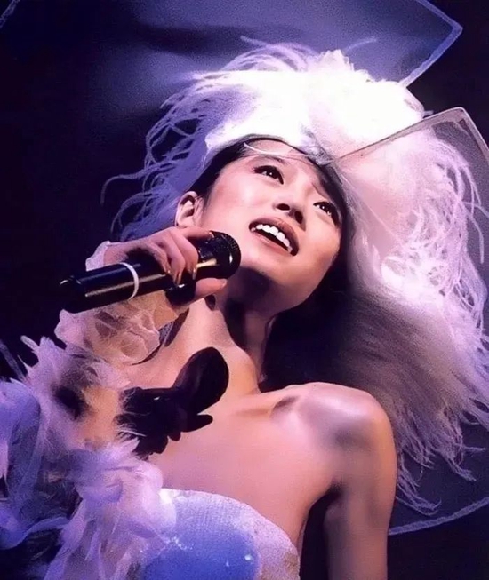 惊艳了一个世纪的美貌 中森明菜重出江湖