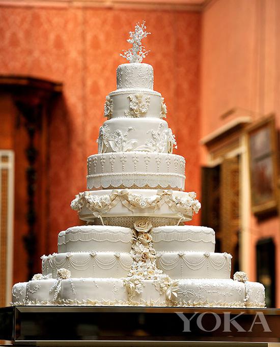 威廉王子和凯特的结婚蛋糕更符合宫廷风格 图片来自Hello
