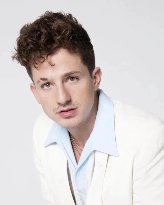 charlieputh登上中国杂志封面