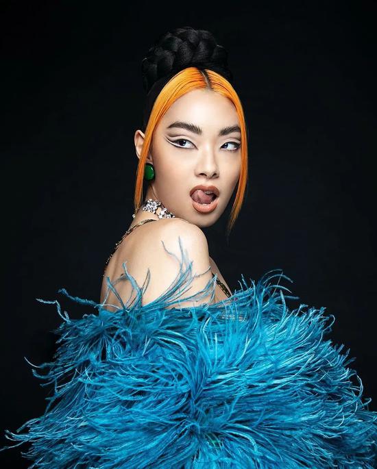 jennie龙须刘海染发怎么火成了这个亚子