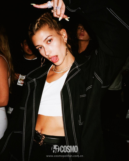 Hailey Bieber
