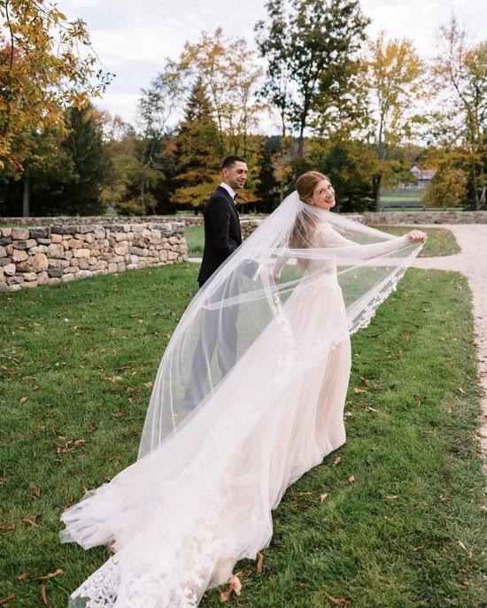  Jennifer Gates 与 Nayel Nassar