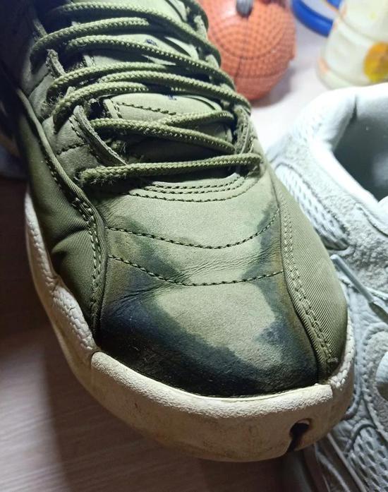 抗造又时髦 穿这几款球鞋出街才是王道|防水|雨天|麂皮_新浪时尚_新浪