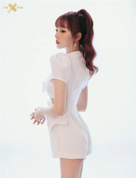 穿起来超麻烦的连体裤 它的魔力到底在哪里