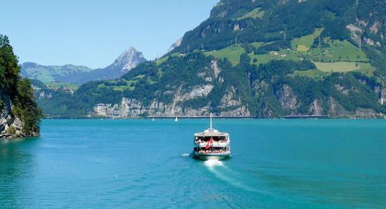Lake Lucerne， Seedorf，Switzerland