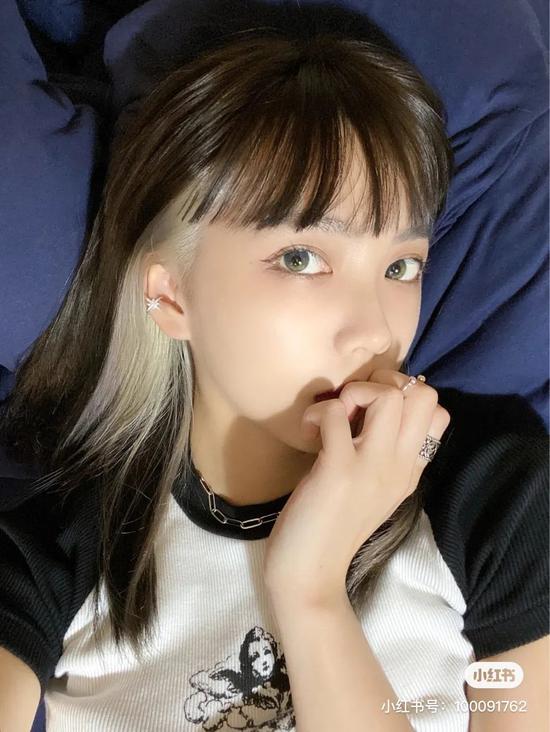 做完同款后我只能说真香|挂耳染|jennie|美发_新浪时尚_新浪网