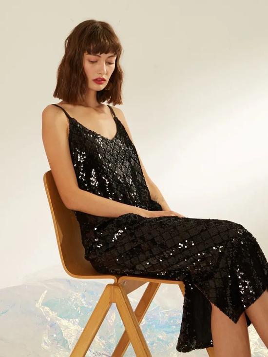 Source: Taobao @ur official flagship store @FINOCCI STUDIO
