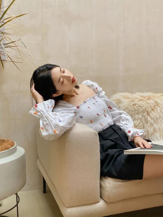 攒了30件私服一次放给你们 每套都带品牌的那种