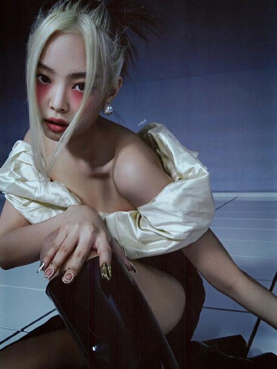 BLACKPINK带起的Y2K太妹风是王菲20年前玩剩下的