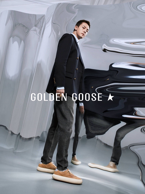 goldengoose品牌全球代言人陈伟霆出镜演绎全新spacestar品牌大片