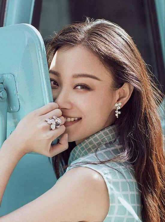 除了代言人倪妮，Tiffany在中国还与不少明星有合作。