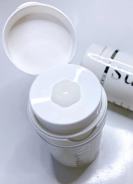护肤品界出圈秘诀 抢钱它们是认真的