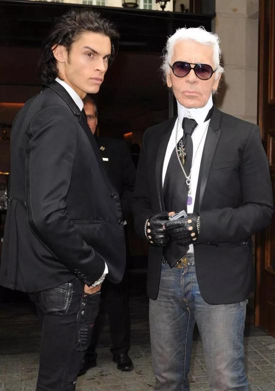 　Karl Lagerfeld