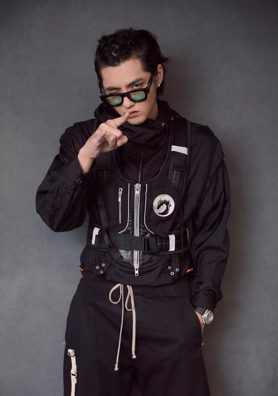 男明星的背头杀谁的大佬气质最入心