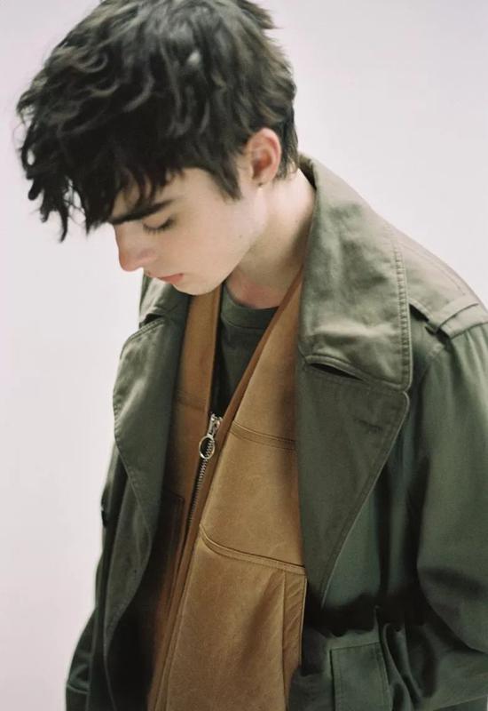 时尚圈最强星二代男模退圈 决定不做了|星二代|男模|lennon gallagher